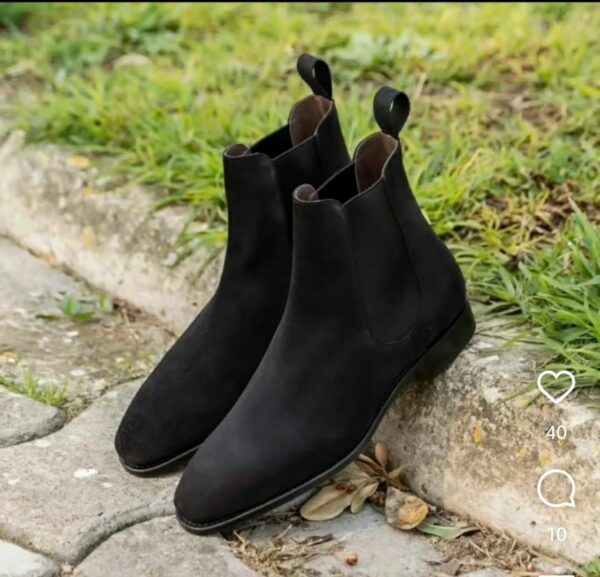 Stylish Suede Ankle Boot - Image 3